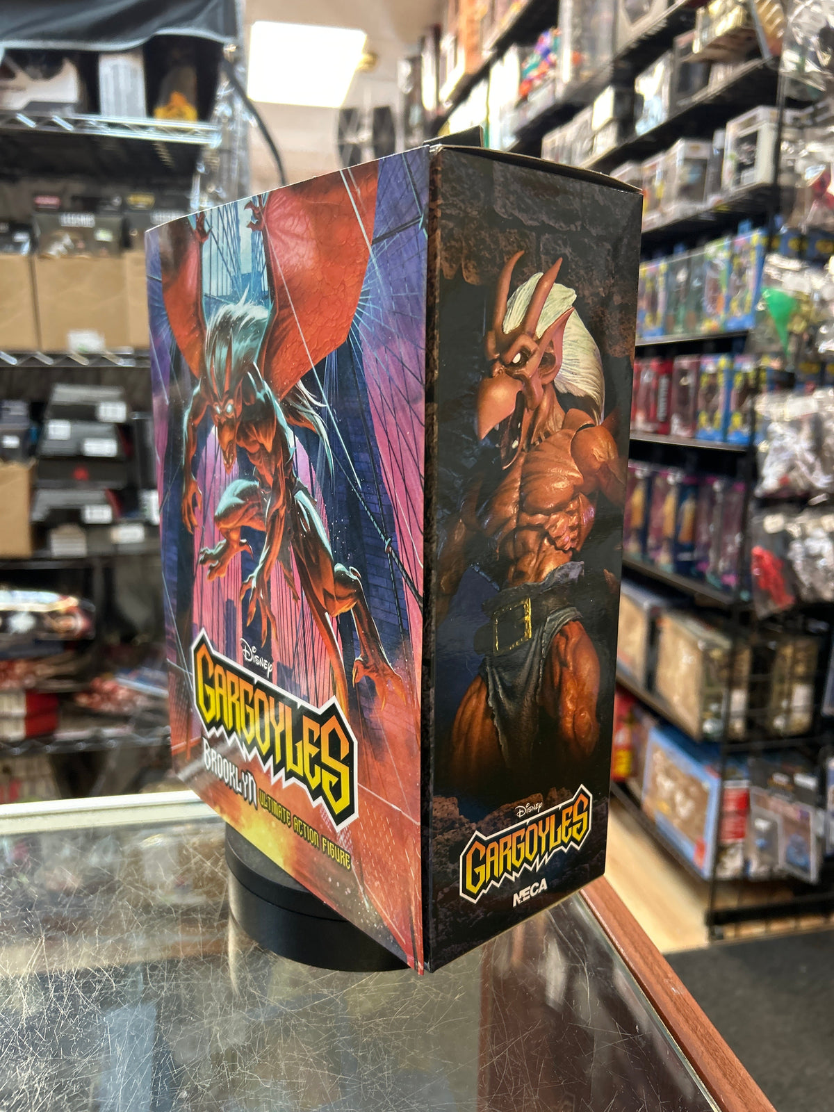Brooklyn Ultimate (Disney Gargoyles, Neca) **SEALED**