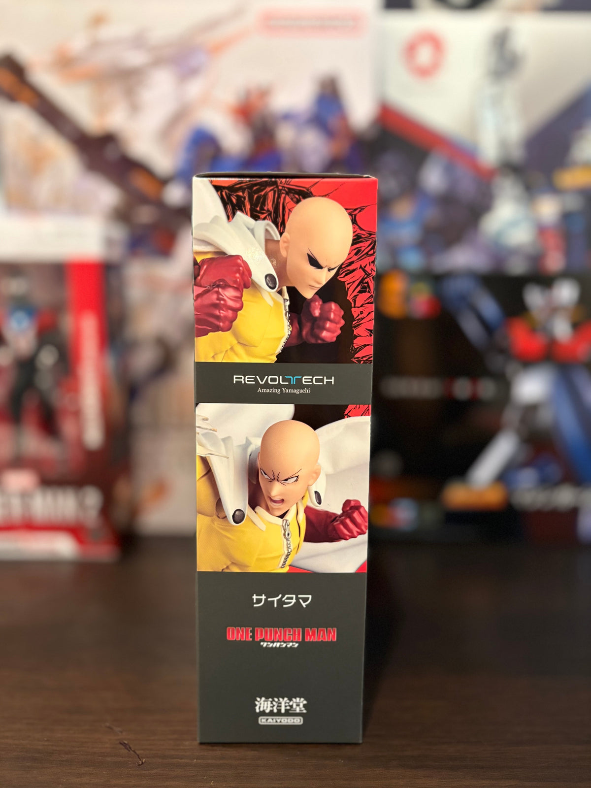 Revoltech Amazing Yamaguchi Saitama One Punch Man by Kaiyodo