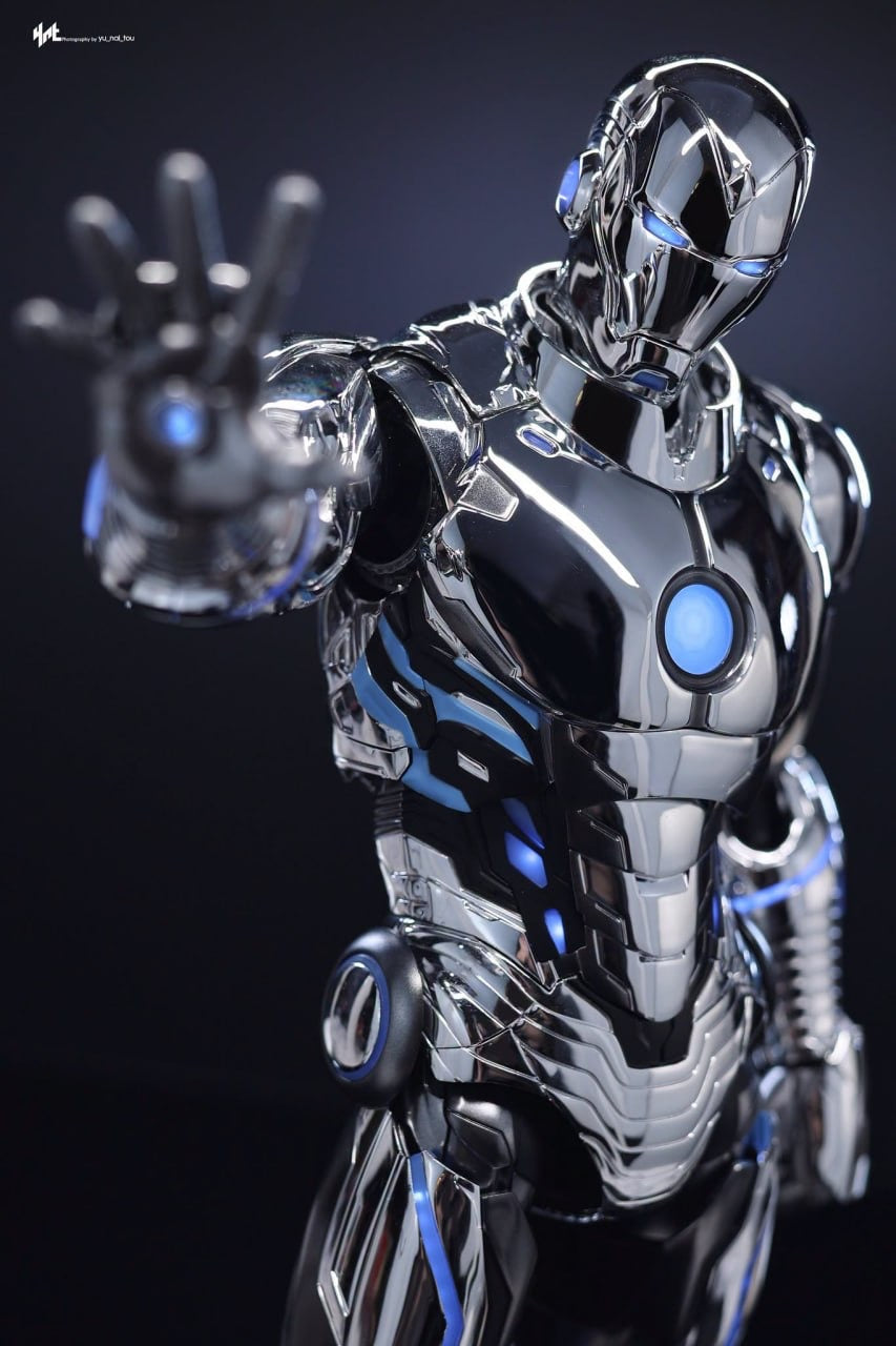 READY🔥Hot Toys CMS026D73B Marvel Comics 1/6th scale Superior Iron Man Collector & Special Edition