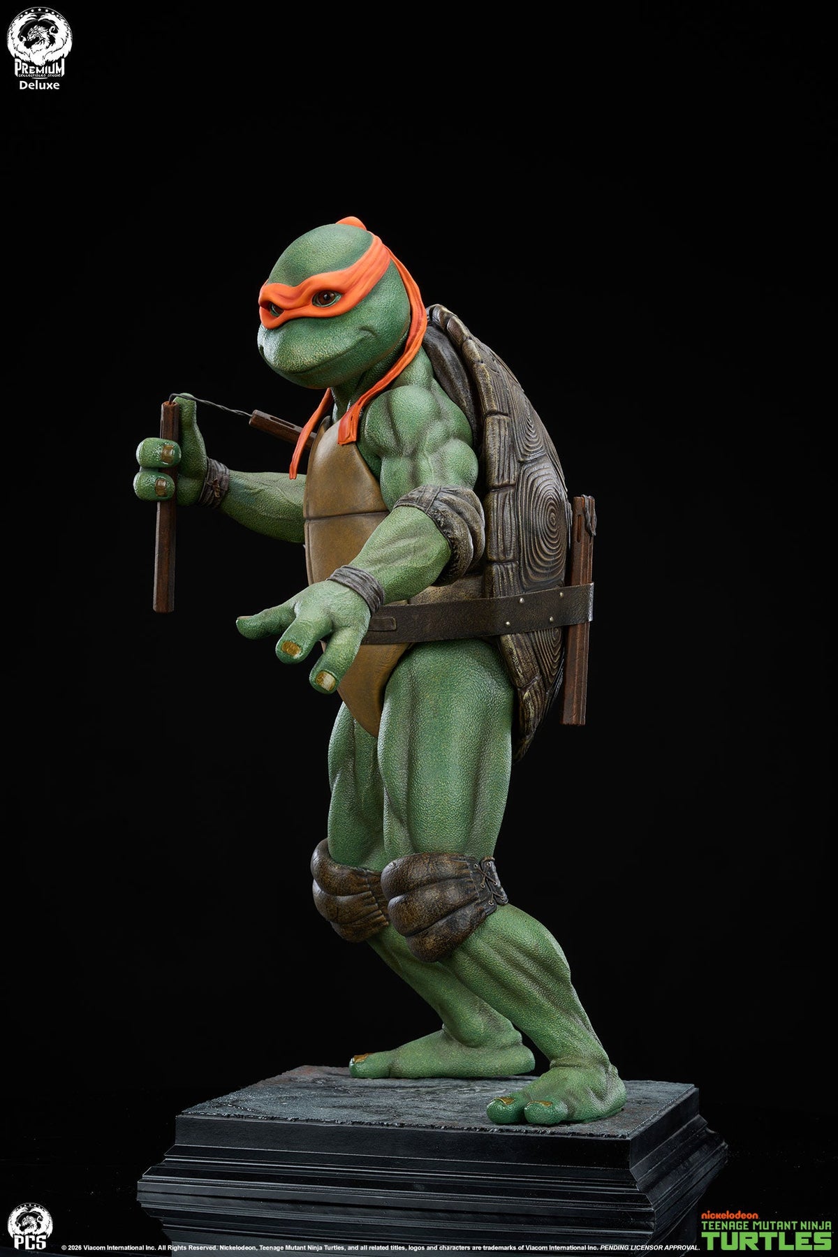 Teenage Mutant Ninja Turtles (1990): Michelangelo 1/2 Scale Deluxe Edition