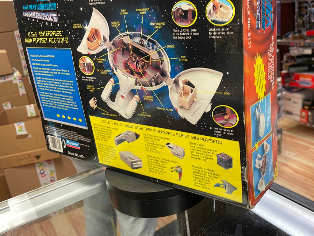 USS Enterprise Mini Playset NCC-1701-D 6131 (Vintage Star Trek, Playmates) SEALED