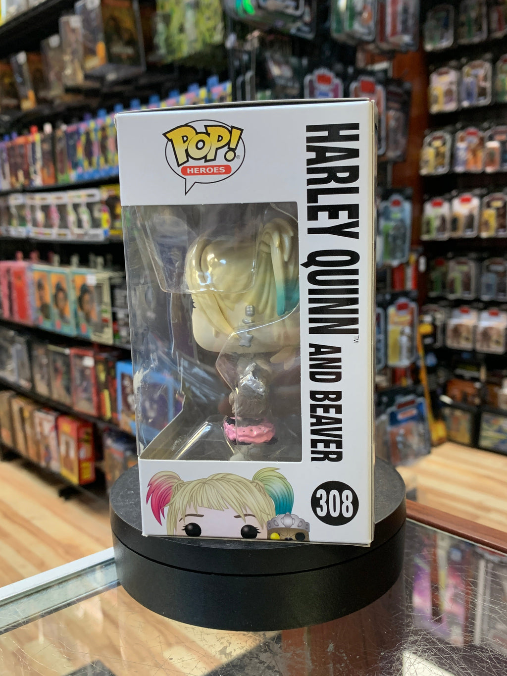 Harley Quinn and Beaver #308 (Funko Pop, DC Comics)