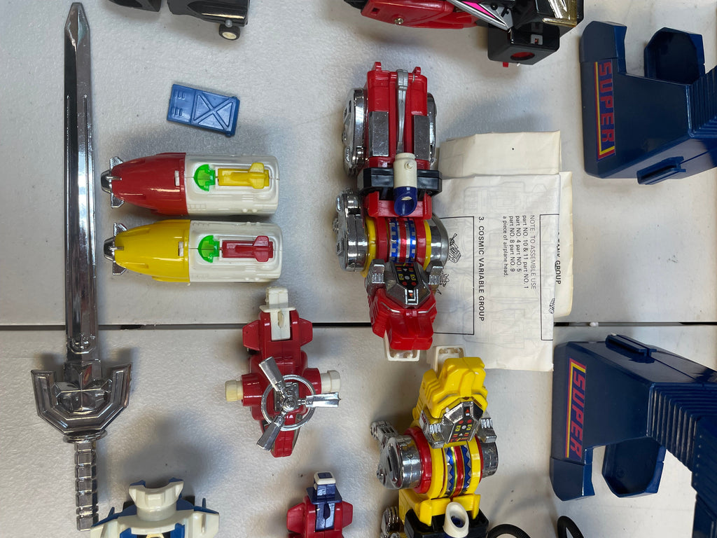 Super Combination Robot B/O 17 in 1 (Vintage Voltron KO, Hsiang Shan Toys)