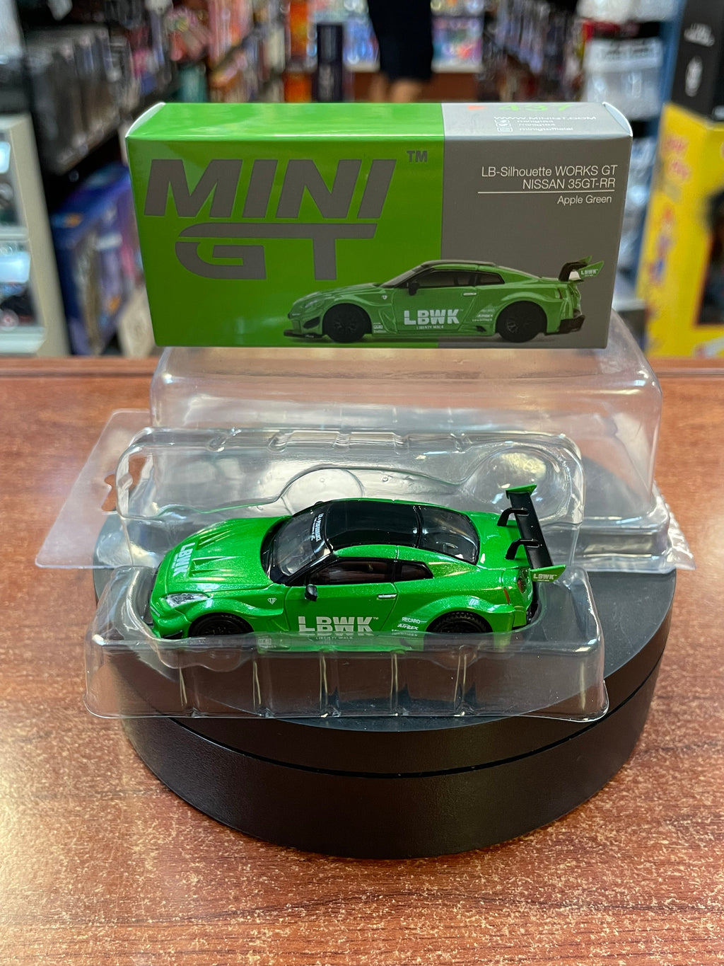 Apple Green Silhouette Nissan 35GT-RR (Mini GT, Diecast )