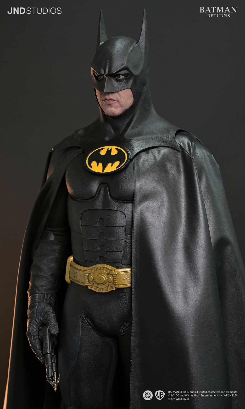 DC Batman Returns (1992): Batman with Bust 1/3 Scale