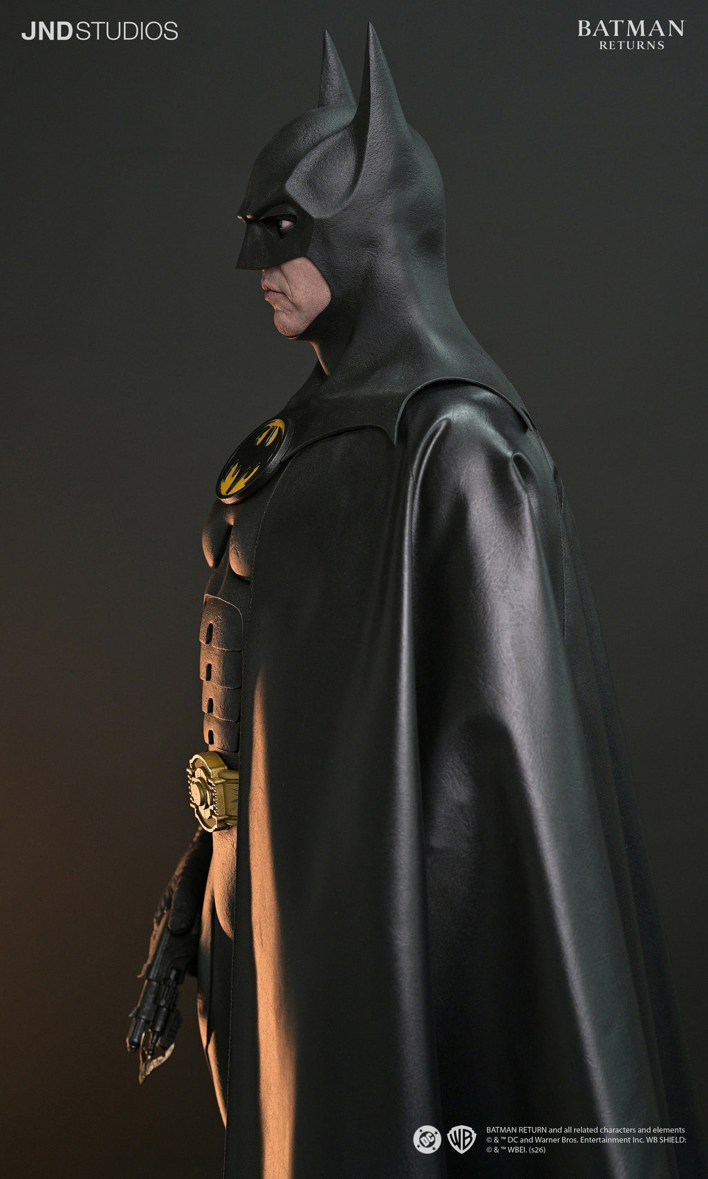 DC Batman Returns (1992): Batman with Bust 1/3 Scale