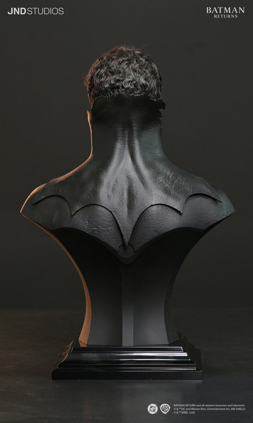 DC Batman Returns (1992): Batman with Bust 1/3 Scale