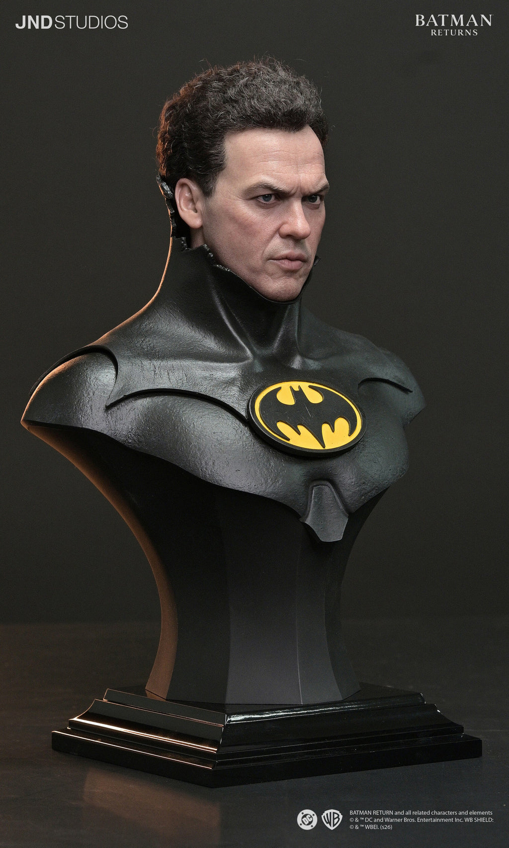 DC Batman Returns (1992): Batman with Bust 1/3 Scale