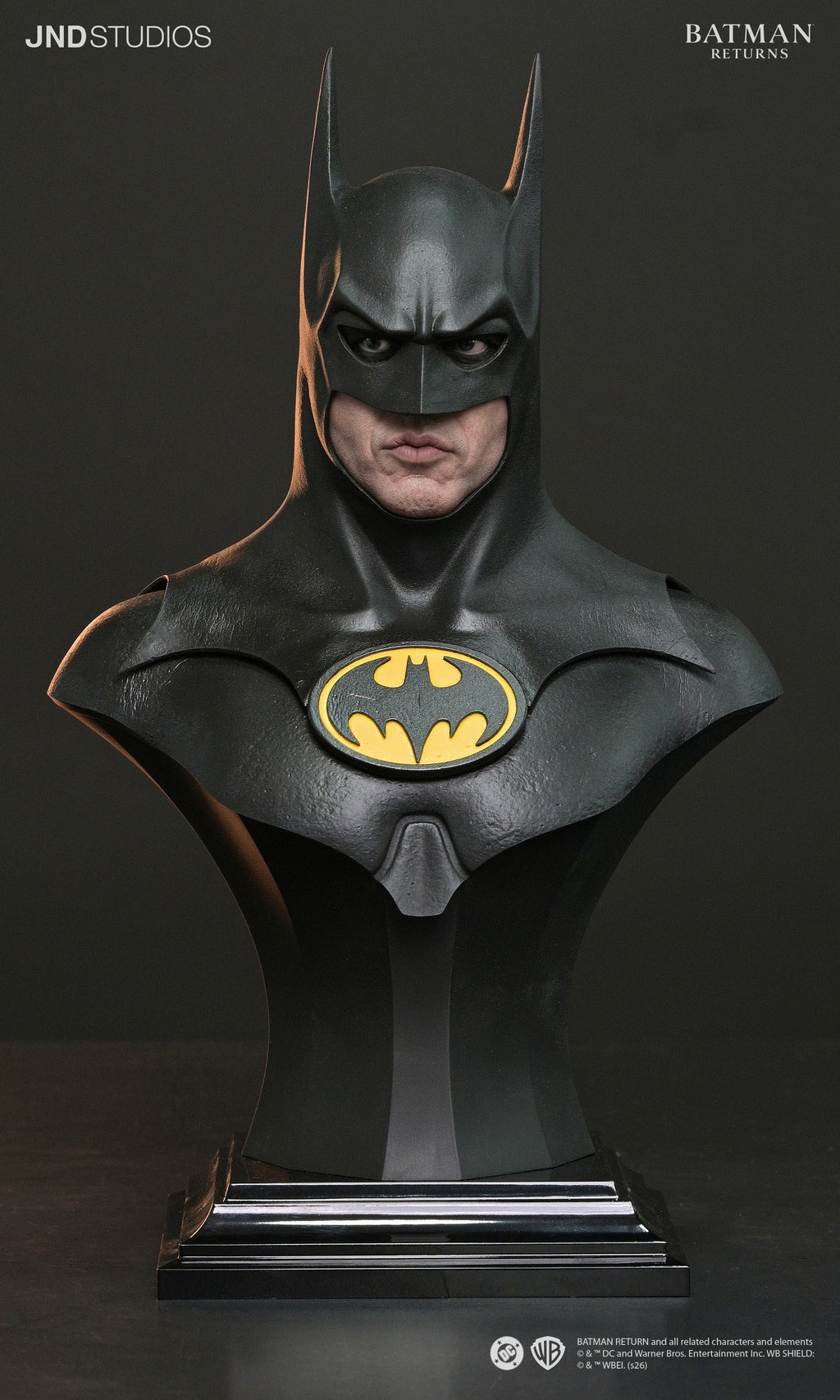 DC Batman Returns (1992): Batman with Bust 1/3 Scale