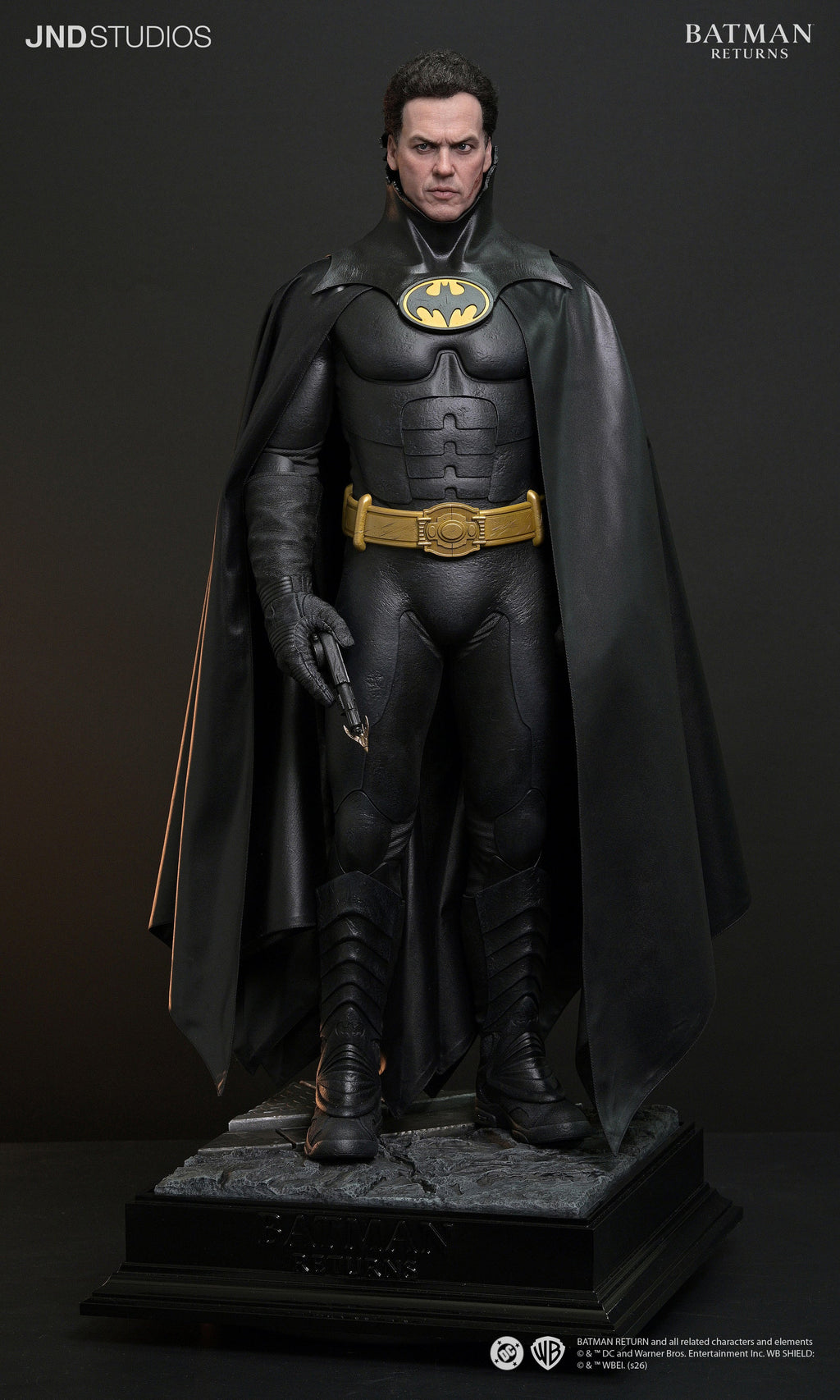 DC Batman Returns (1992): Batman with Bust 1/3 Scale