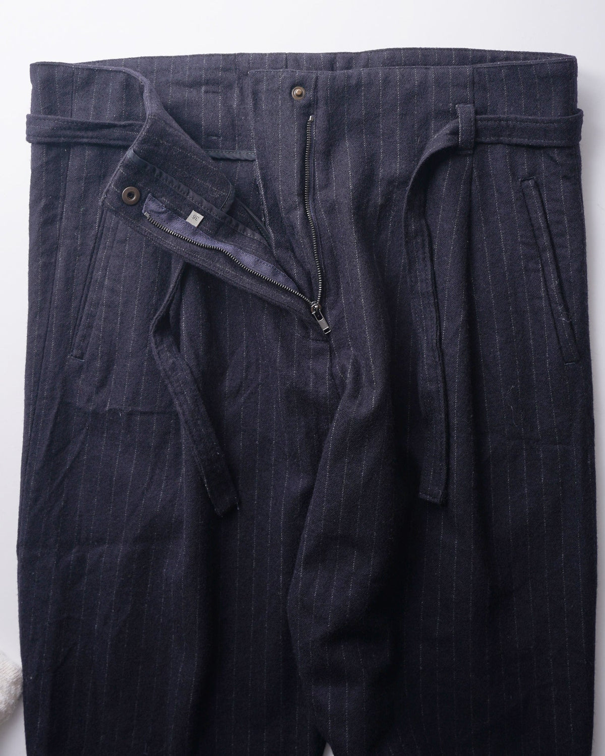 Belted Wool Striped Pants Size: W31