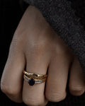 14k Gold Ring w/ Diamond & Sapphire / size: 5.5