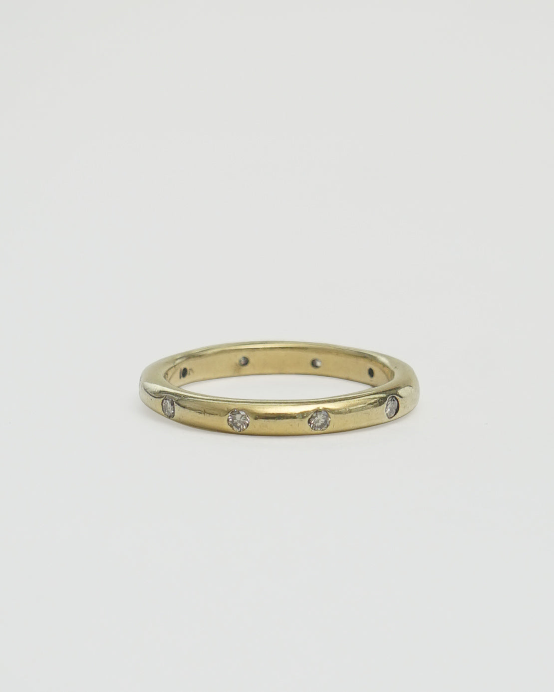 14k Gold Band Ring w/ Diamond / Size: 7.25