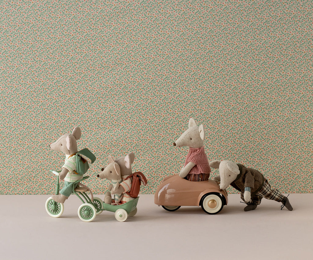 Maileg Mouse Car