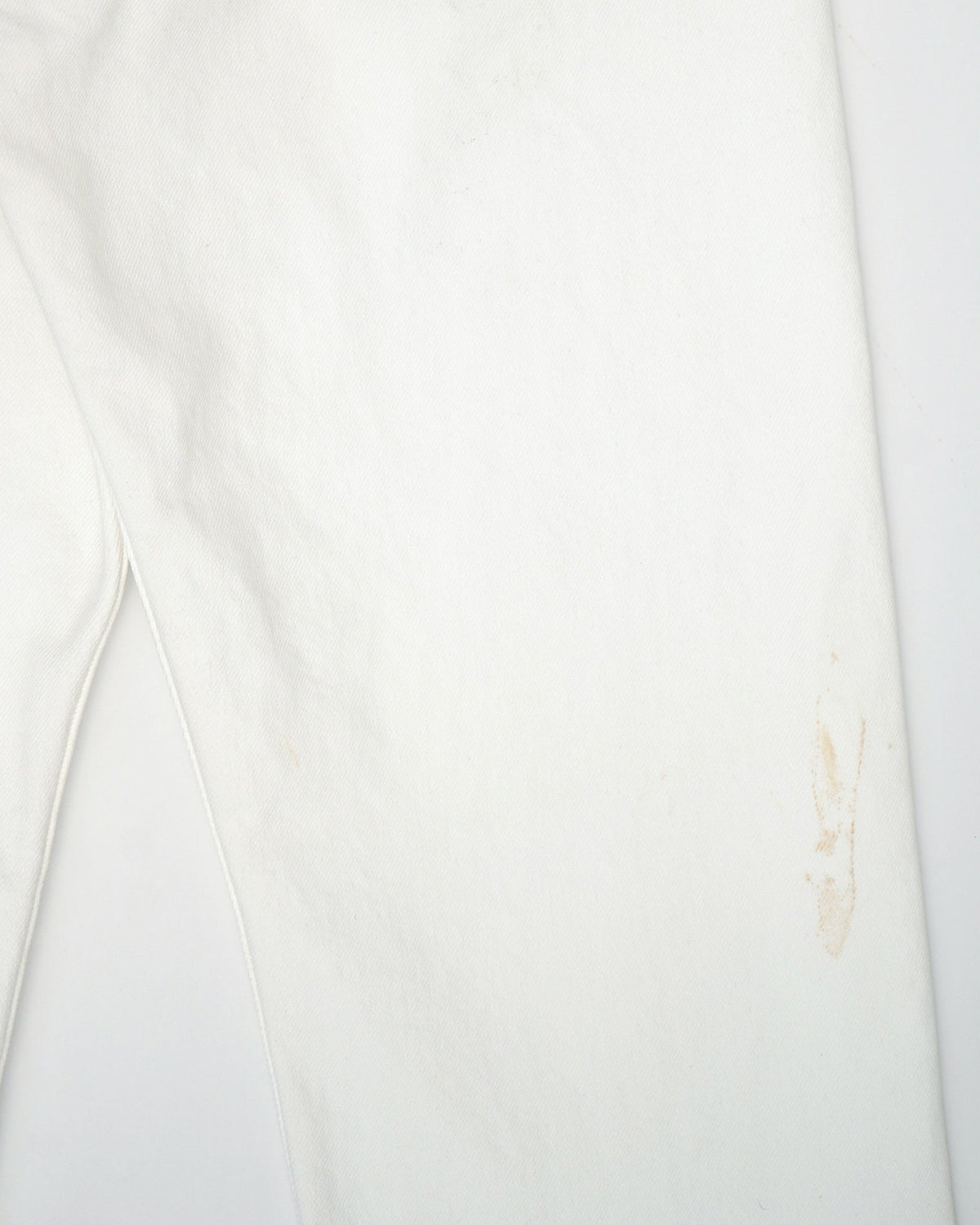 501 Straight Fit White Denim Pants / size: 29