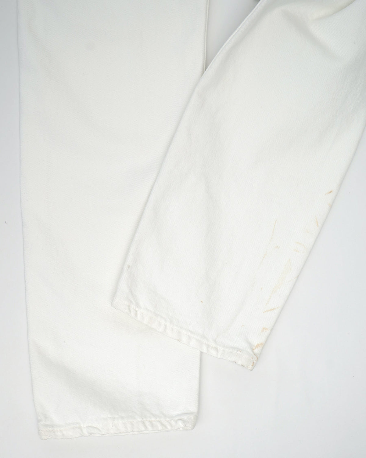 501 Straight Fit White Denim Pants / size: 29