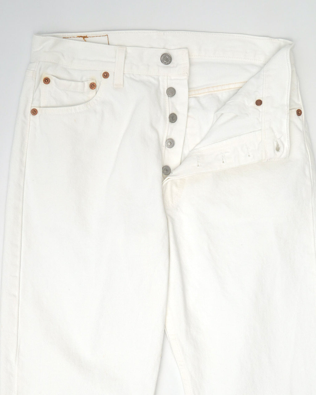 501 Straight Fit White Denim Pants / size: 29