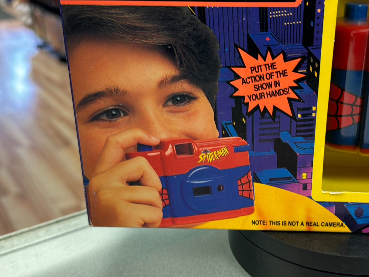 Belt Play Camera with Click & View (Vintage Marvel Animated Spider-Man, Toybiz) SEALED