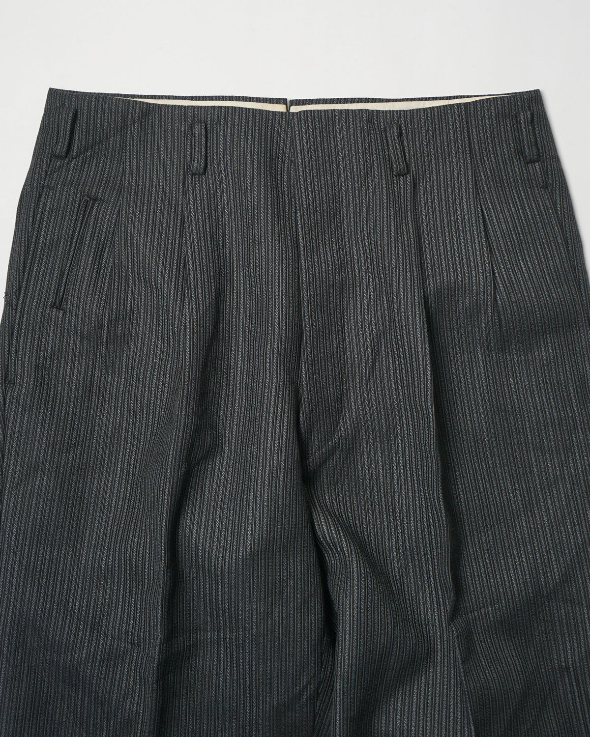 1950’s Tucked Wool Trousers / Size: 30