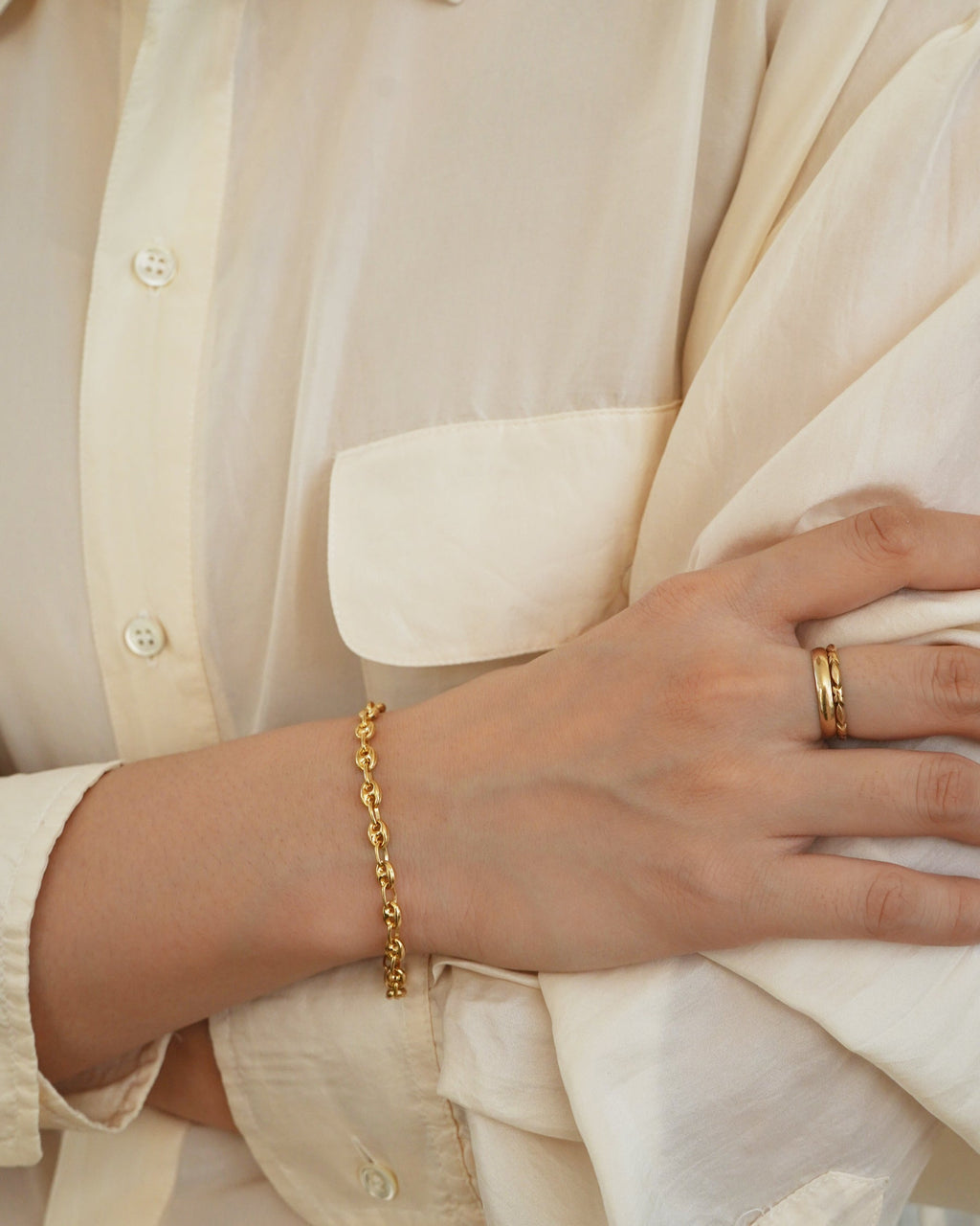 14k Gold Anchor Chain Bracelet