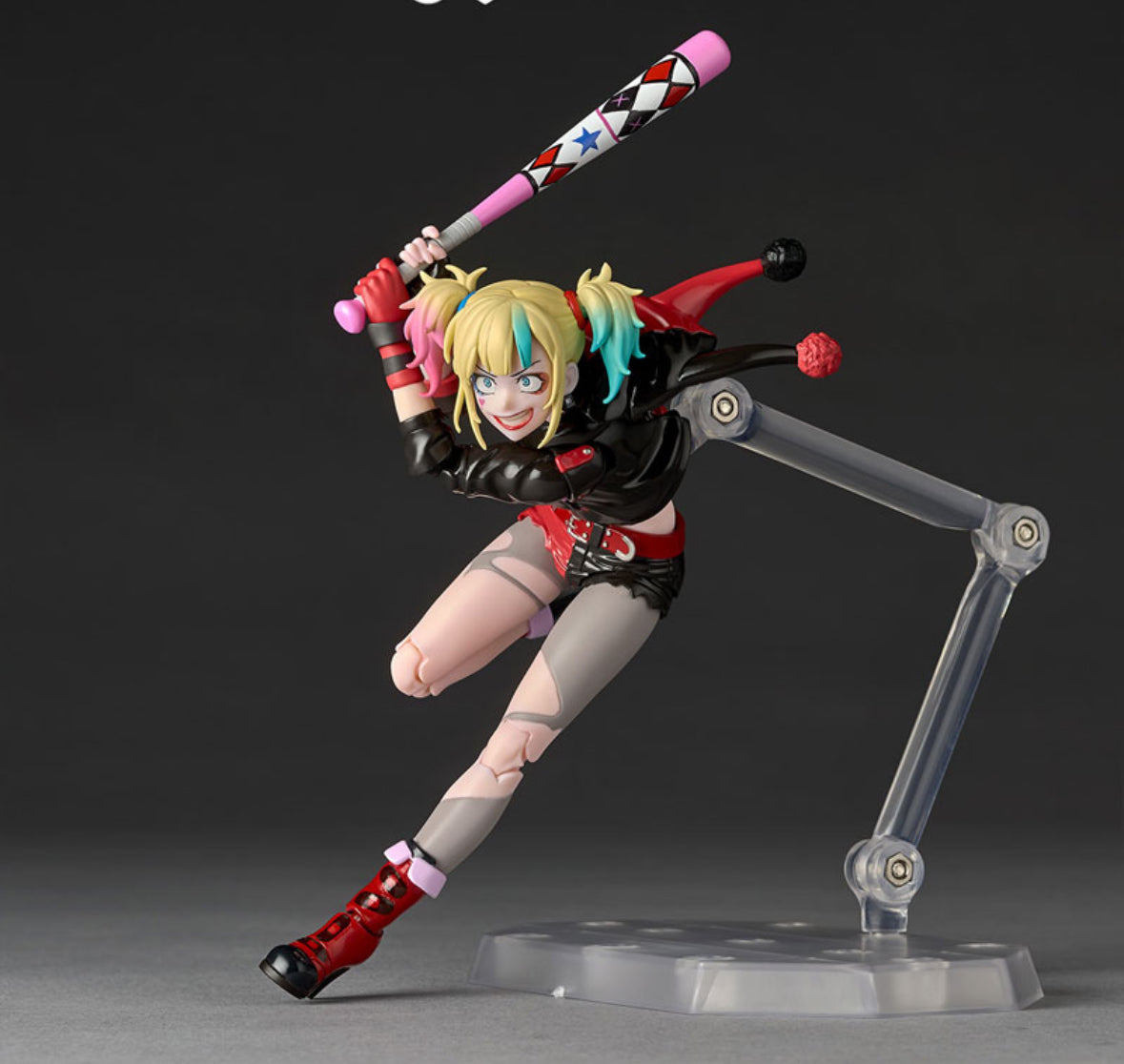 Revoltech Amazing Yamaguchi Harley Quinn Suicide Squad ISEKAI Ver. By Kaiyodo