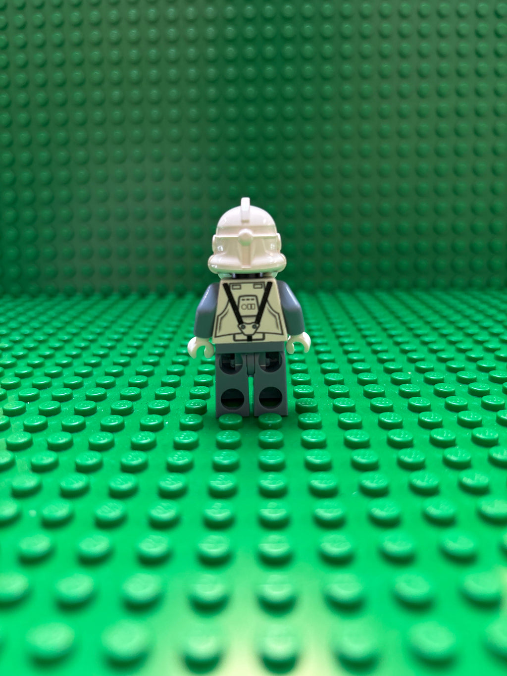 V-Wing Pilot 001 (Lego Minifig, Vintage Star Wars)