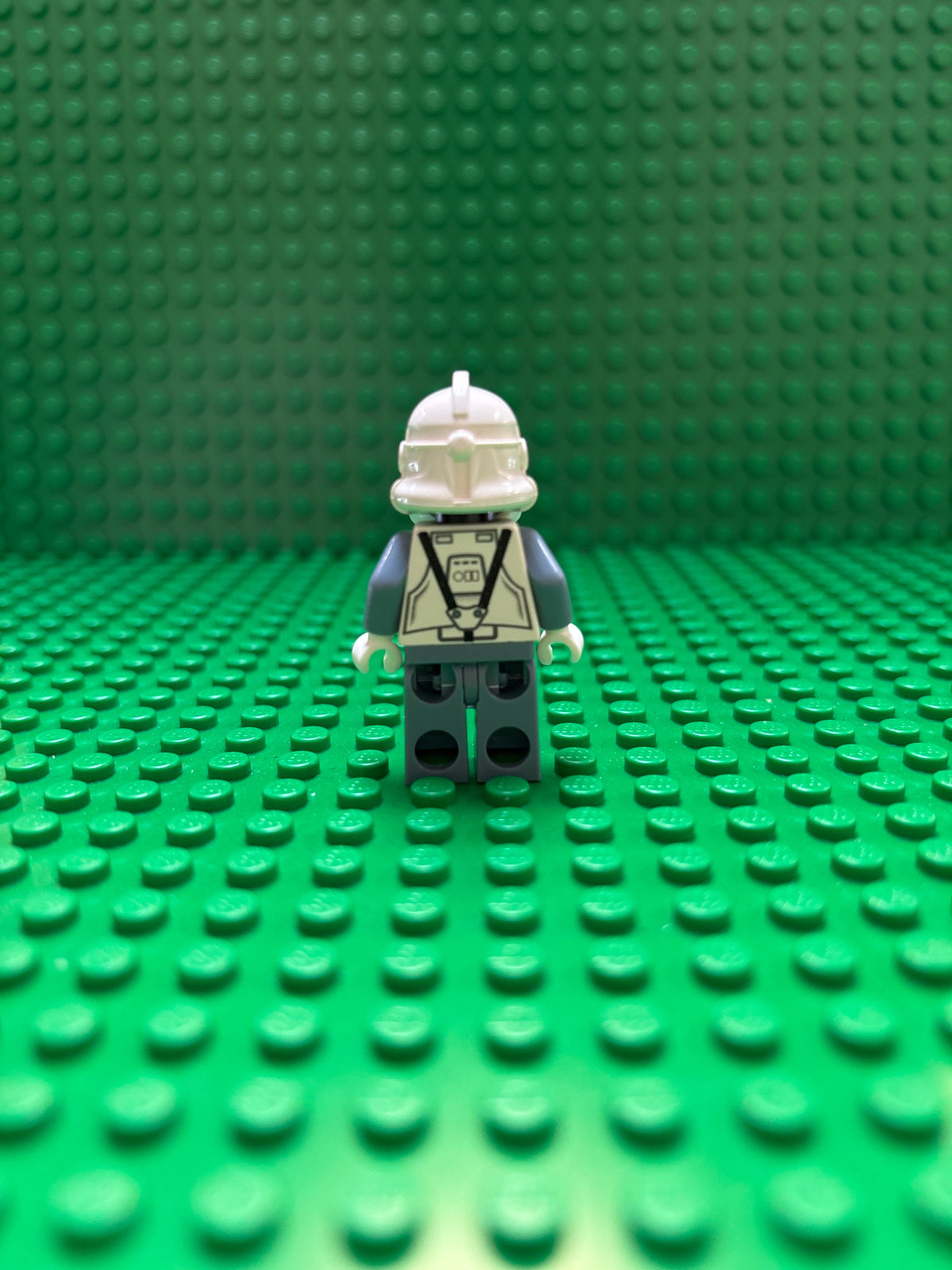 V-Wing Pilot 001 (Lego Minifig, Vintage Star Wars)