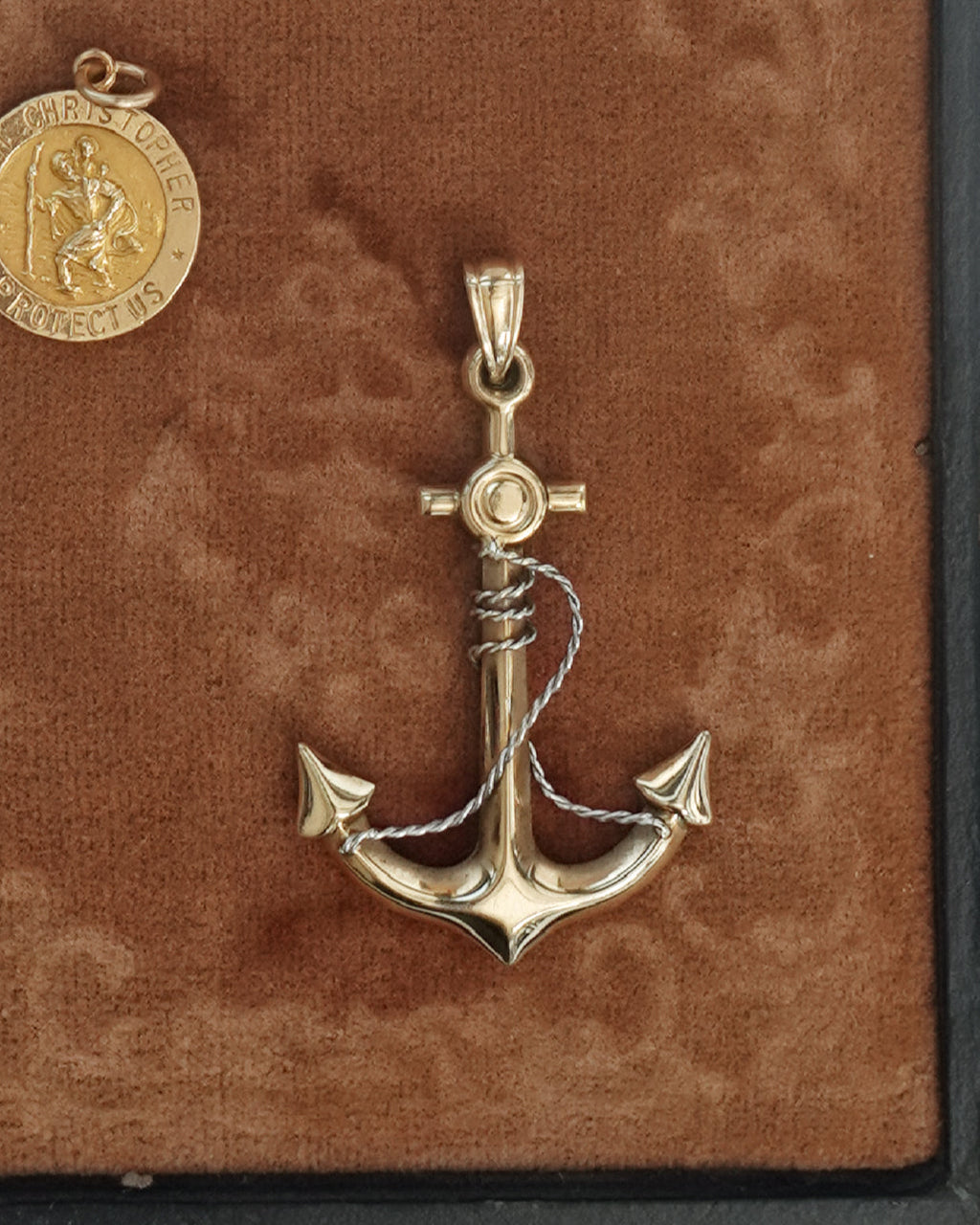 10k Gold Anchor Charm