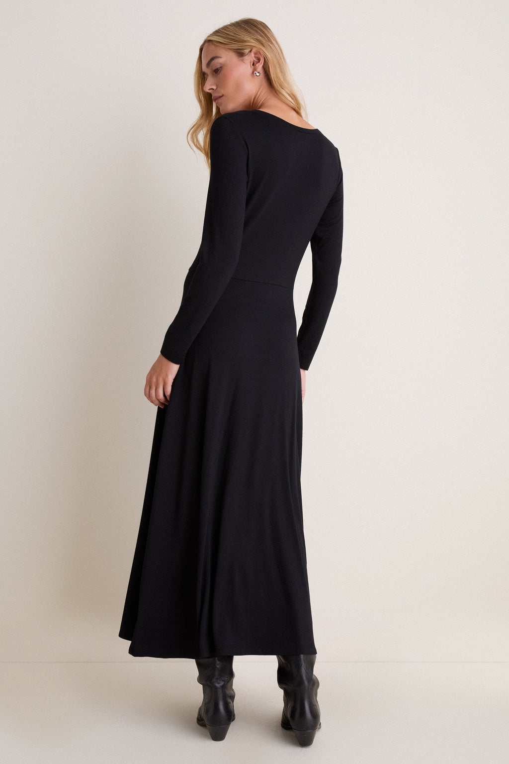 Black Long Sleeve Sara Maxi Dress