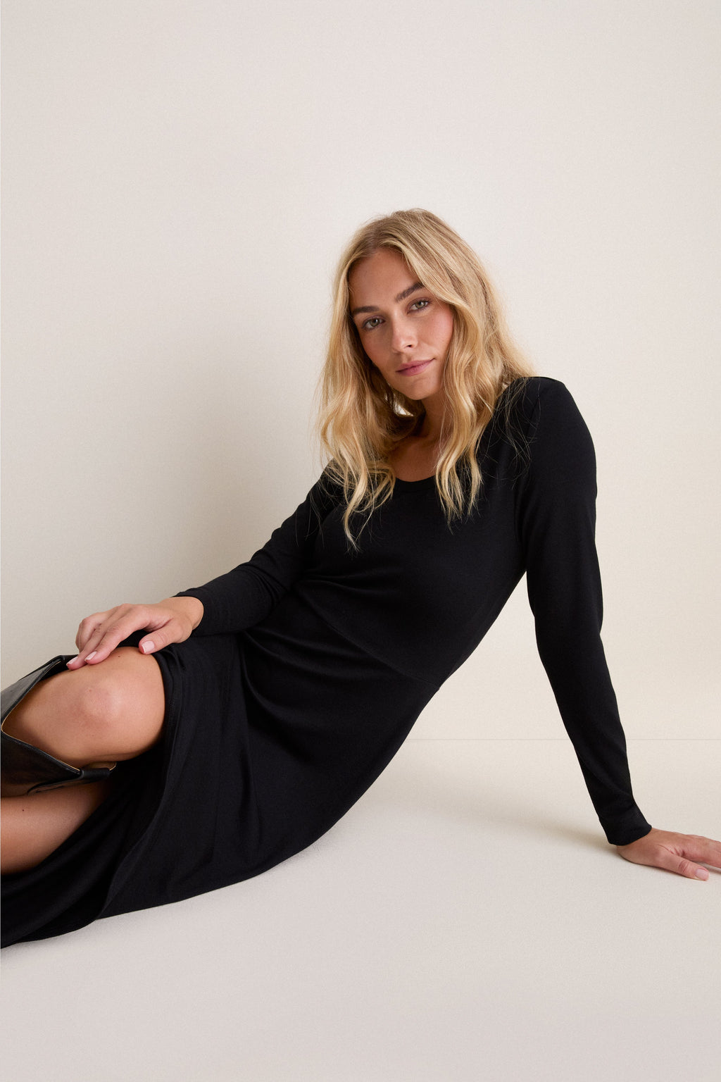Black Long Sleeve Sara Maxi Dress