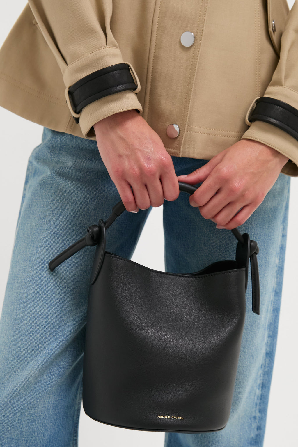 Black Mini Fortuna Bucket