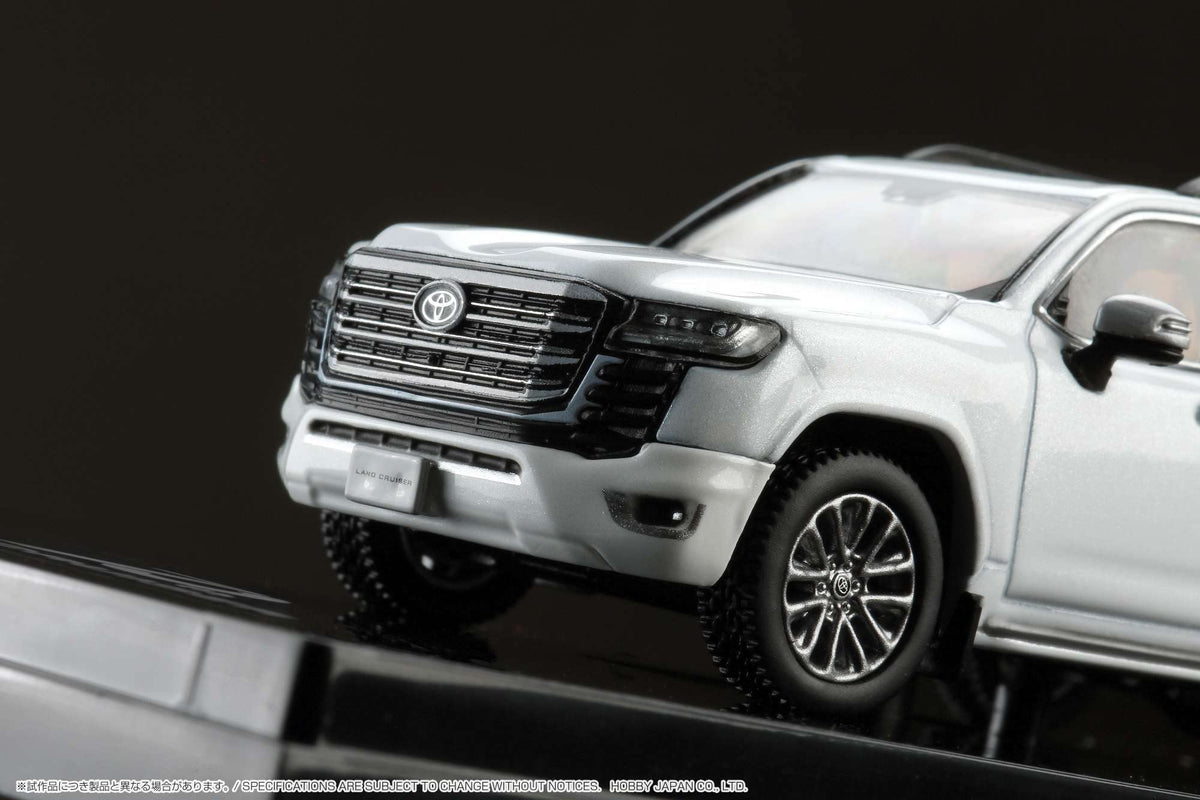 1/64 Hobby Japan 丰田 兰德酷路泽 (Ja300W) Zx 白色珠光/米色