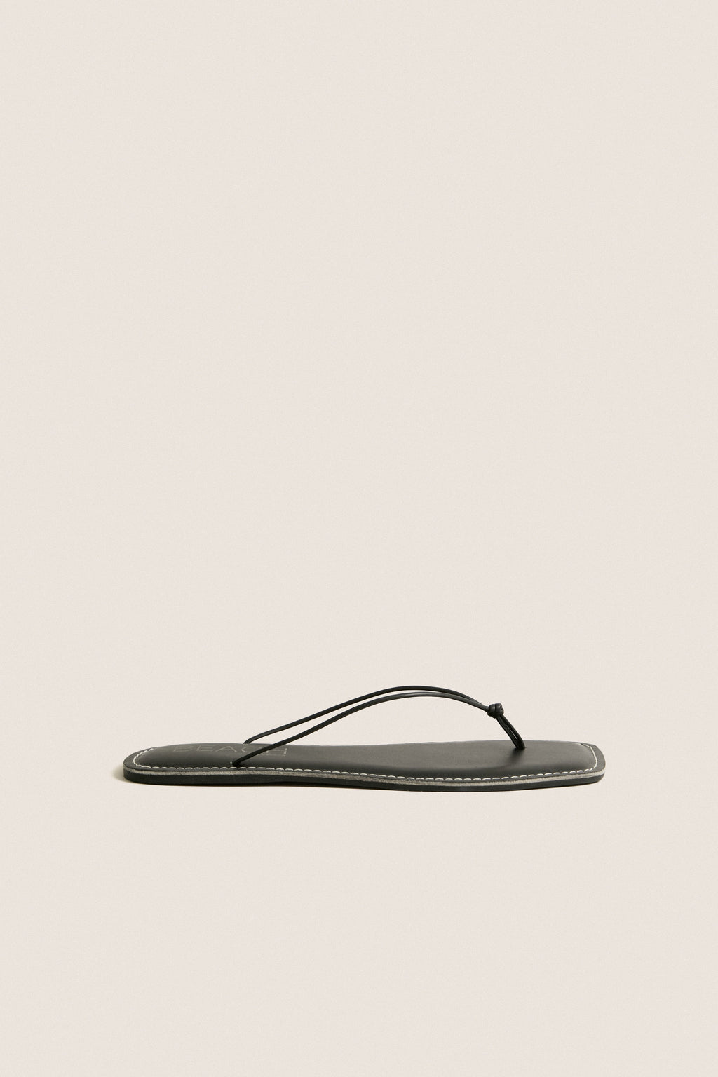 Black Ray Flip Flops