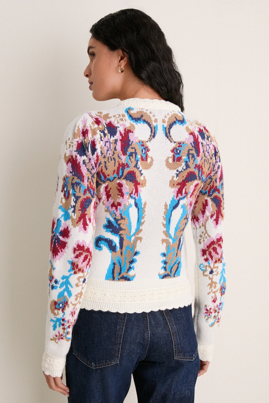 Arabesque Off-White Knit Sweater