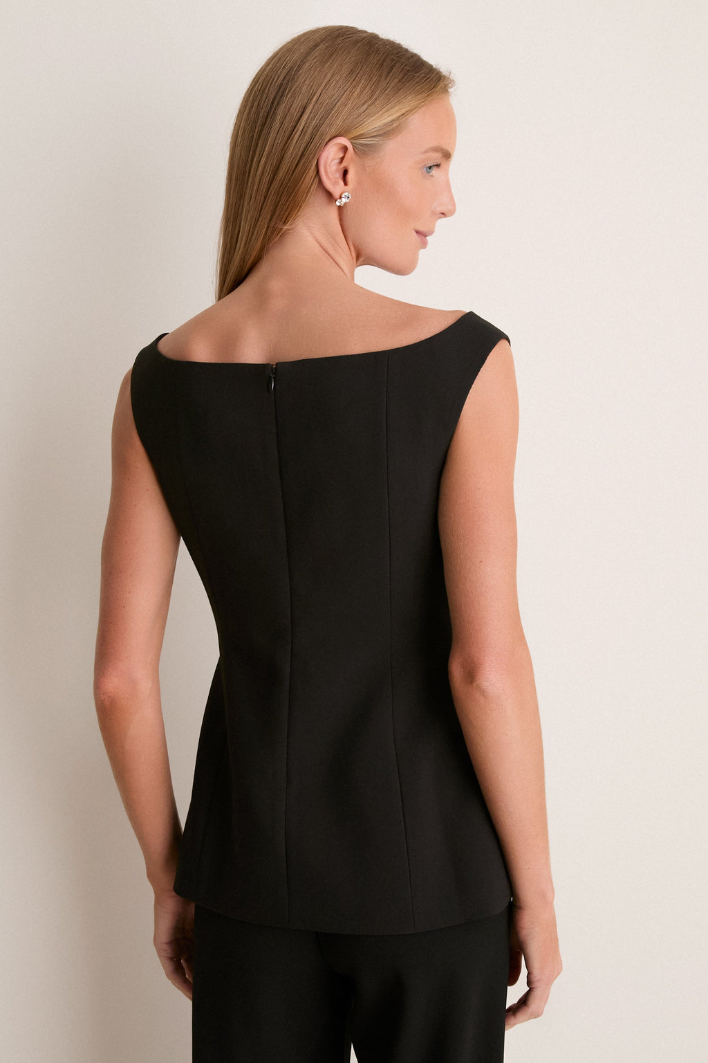 Black Crepe Knowles Shell