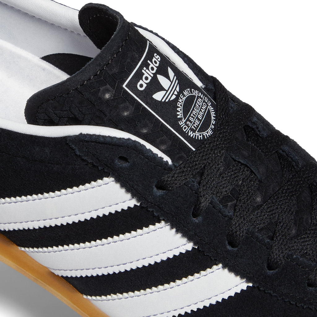 adidas Gazelle Lo Pro (Core Black/Footwear White/Gum3)