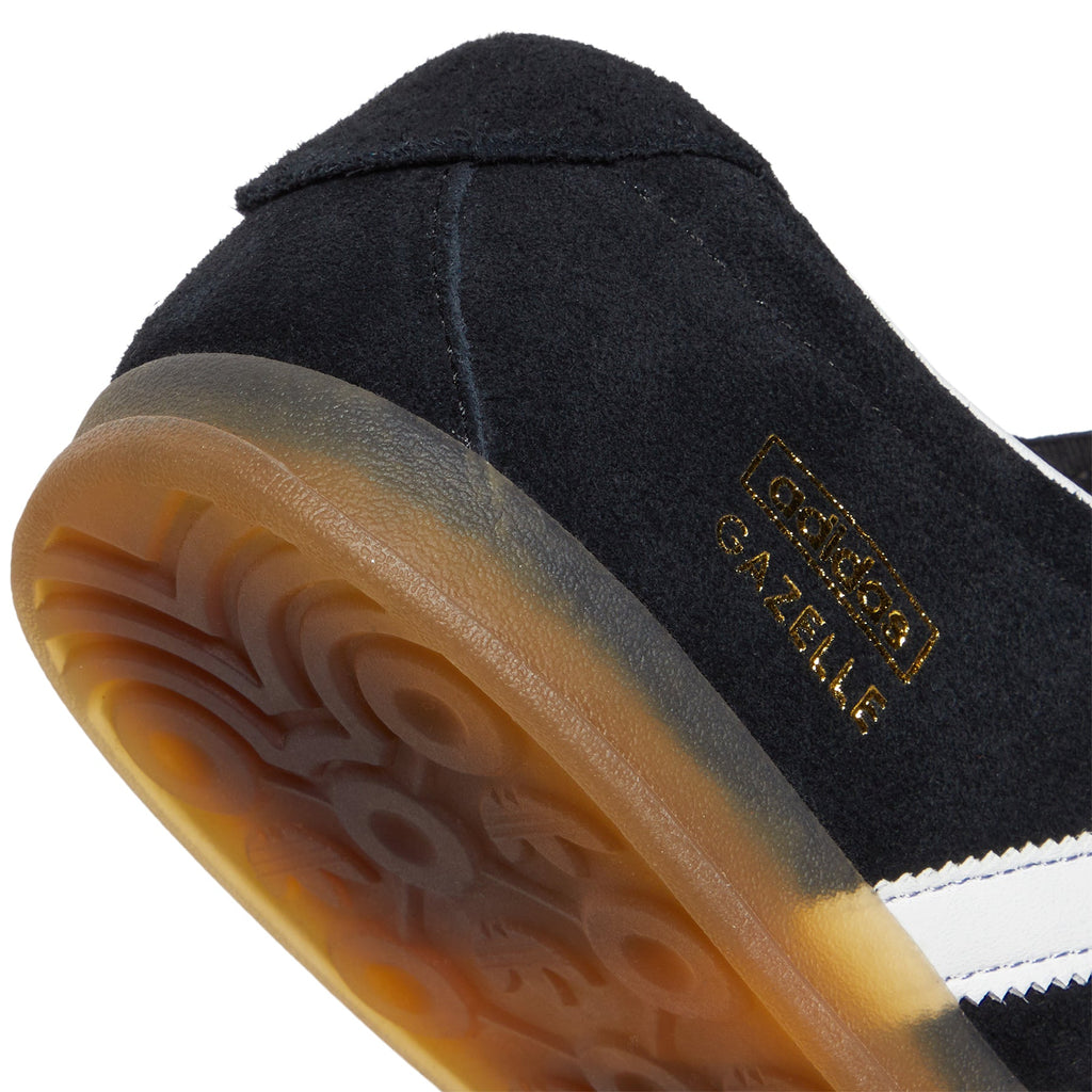 adidas Gazelle Lo Pro (Core Black/Footwear White/Gum3)