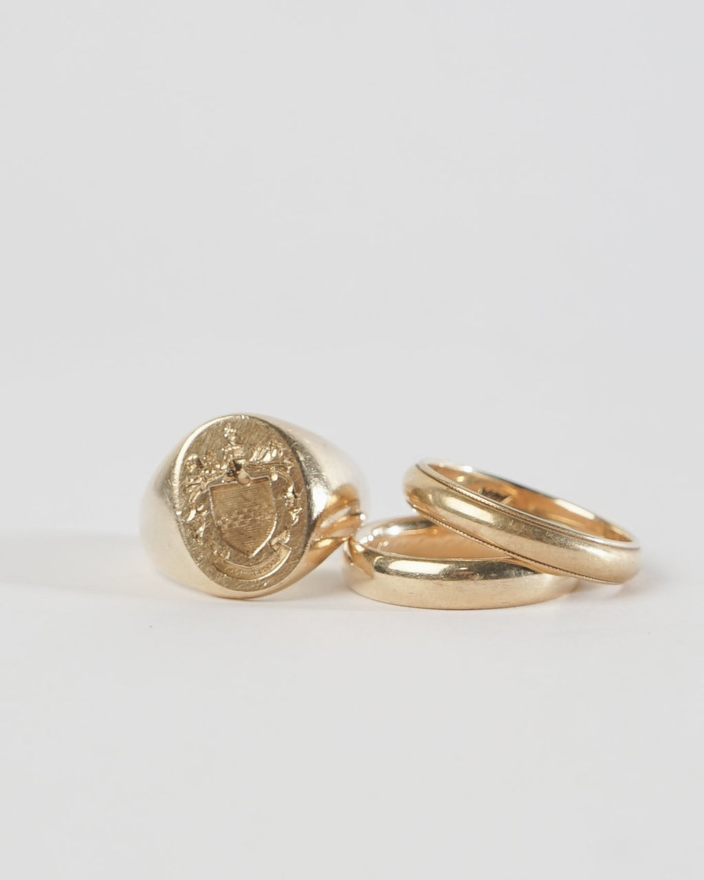 14k Gold Seal Ring / size: 9.5