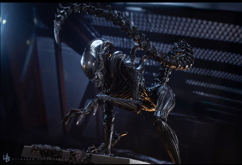 READY🔥Hot Toys MMS784 Alien: Romulus 1/6th scale Scorched Xenomorph Collectible Figure