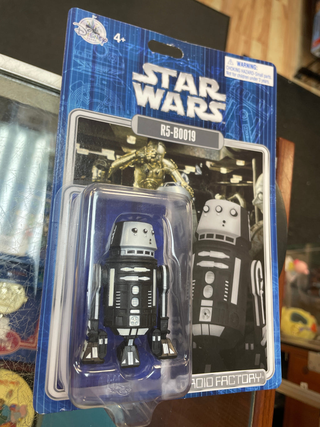 R5-BOO19 Astromech Droid (Star Wars Vintage Collection, Disney) SEALED