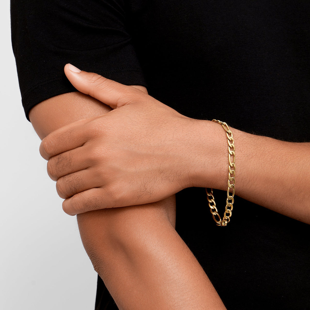 Adornia 7mm Figaro Chain Bracelet gold 9"