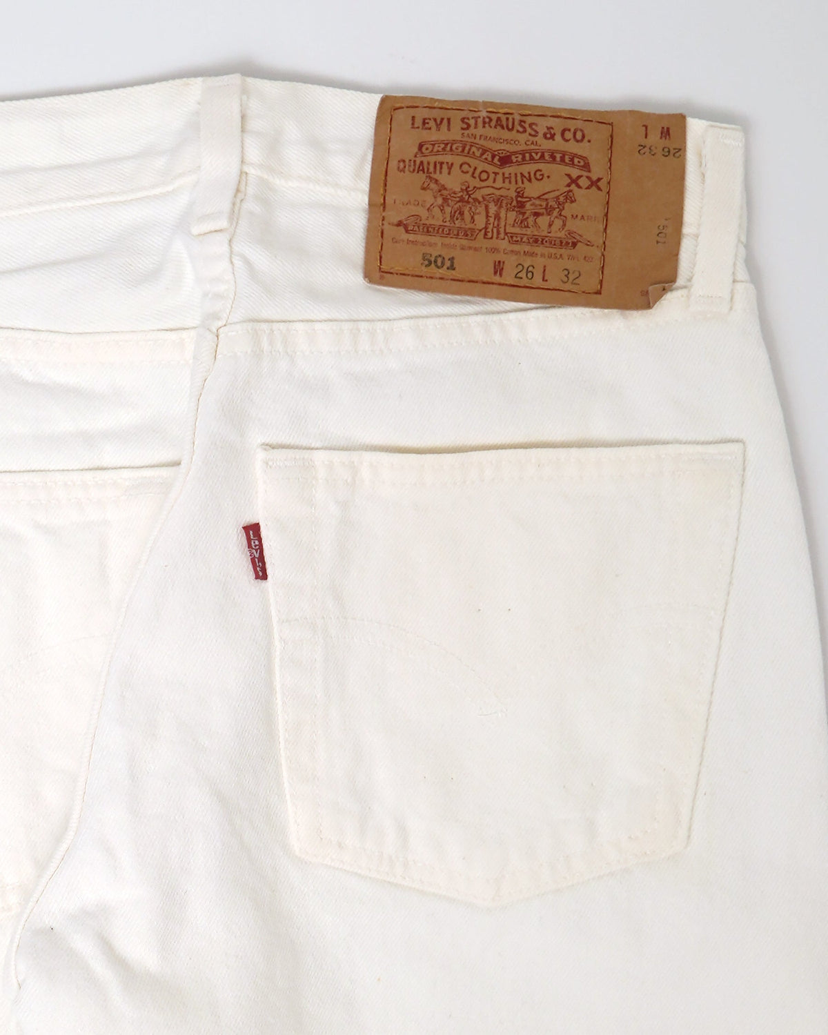 501 Straight Fit White Denim Pants / size: 26