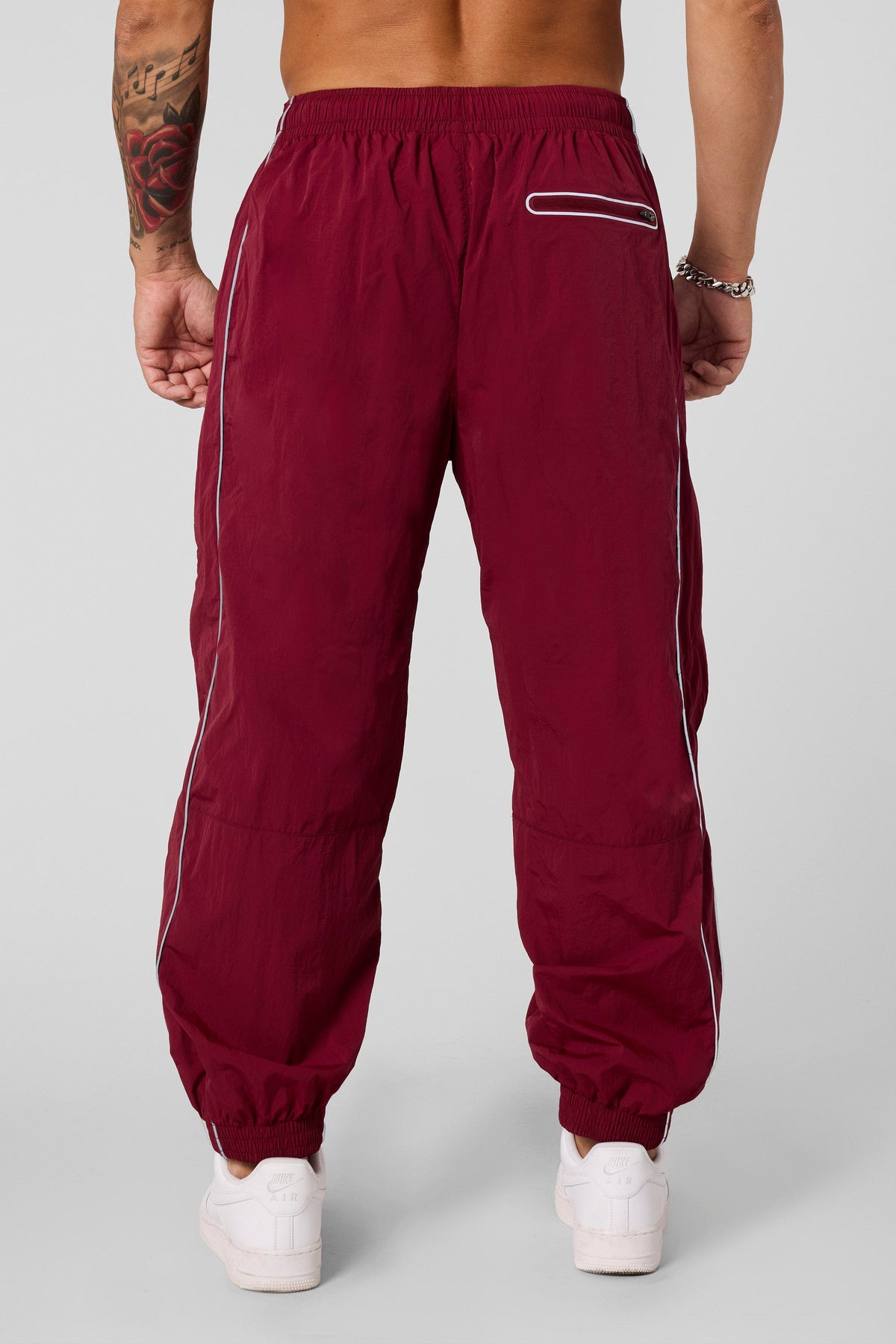 2091 - Retro Cuffed Joggers