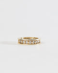 14k Gold Ring w/ Diamonds / size: 6.5