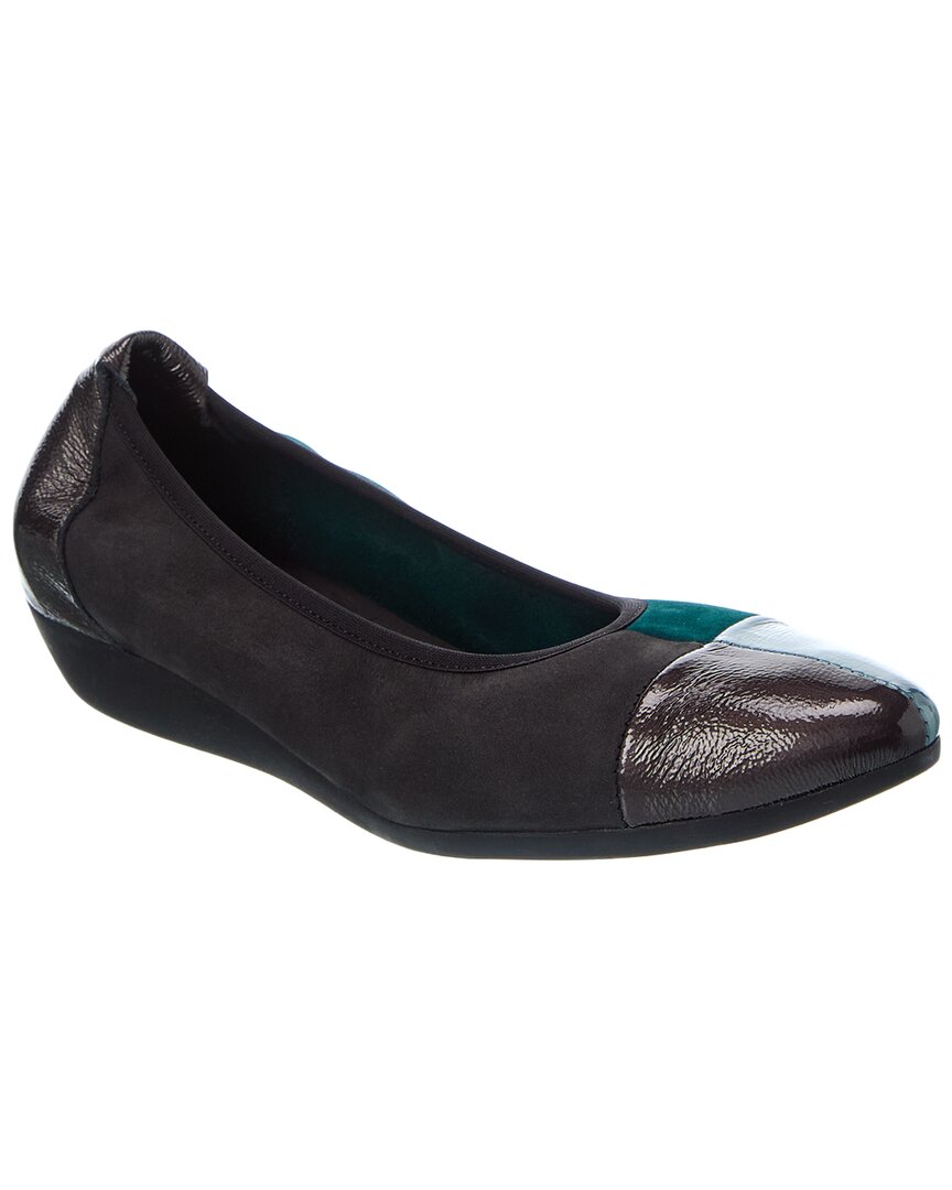 Arche Onyqua Leather Flat