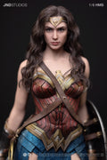 DC Justice League (2017): Wonder Woman 1/6 Hyperreal Movie Statue