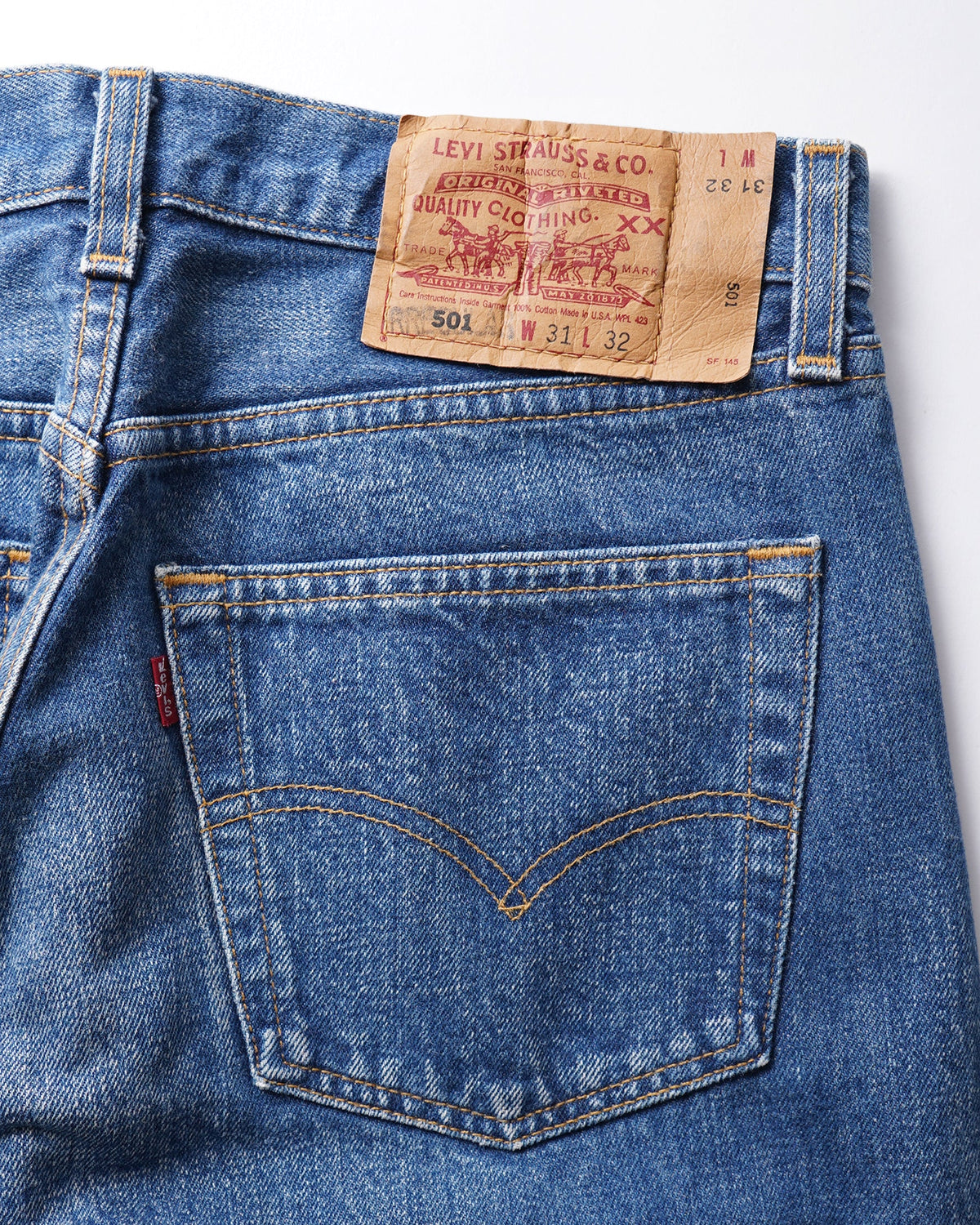 501 Straight Fit Denim Pants / size: 30