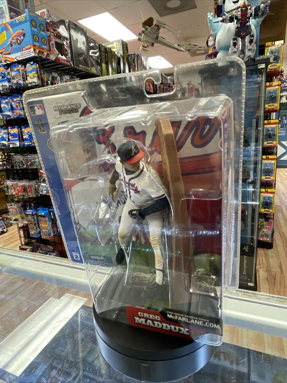 Atlanta Braves Greg Maddux (McFarlane MLB Sportspick)