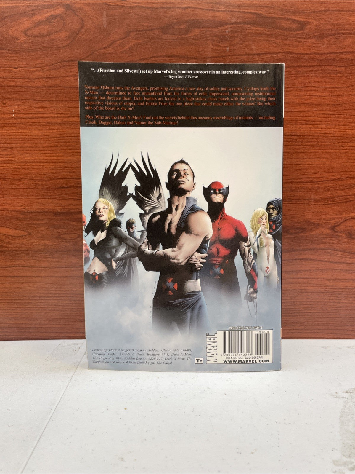 Avengers • X-Men Utopia Soft Cover (Marvel, Comic Books)