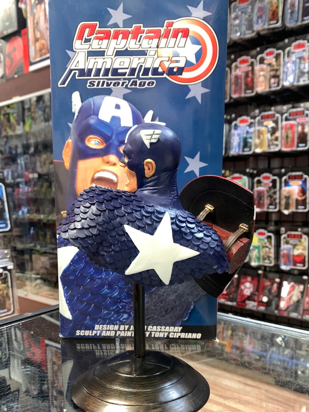 Captain American Silver Age Sculpture (Marvel, Dynamic Forces)Open Box